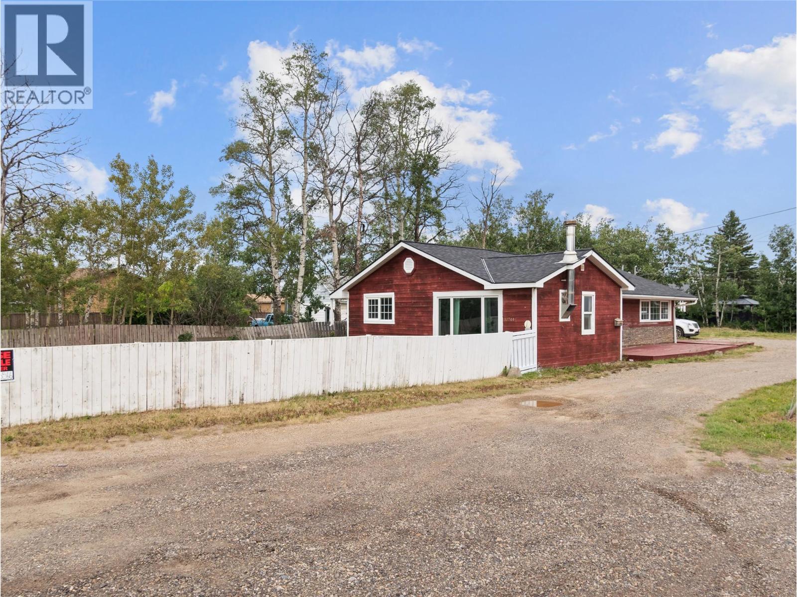 10744 17 Street, Dawson Creek, British Columbia  V1G 4C5 - Photo 32 - 10396817