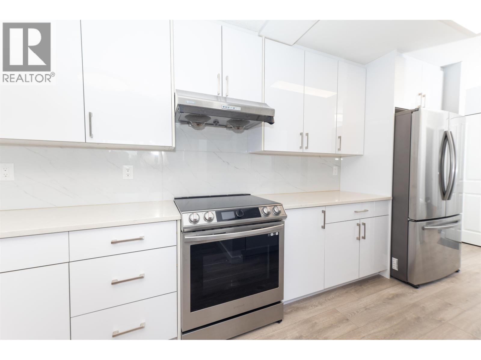 401 8120 Colonial Drive, Richmond, British Columbia  V7C 4V2 - Photo 4 - R3152323