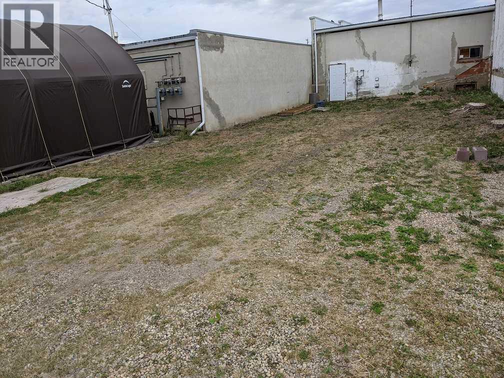 227 6 Street, Beiseker, Alberta  T0M 0G0 - Photo 10 - A2334871