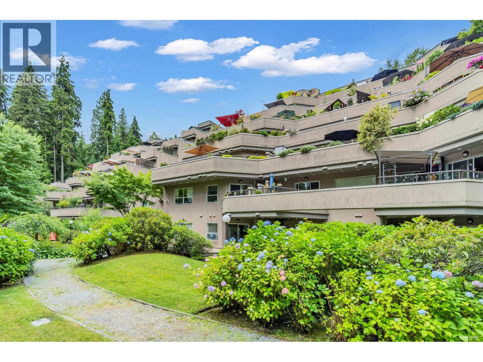 604 1500 OSTLER COURT