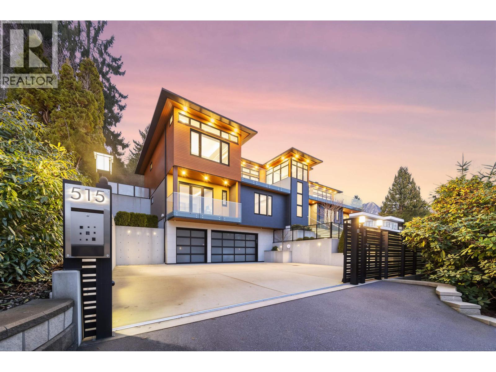 515 BALLANTREE ROAD, West Vancouver, British Columbia