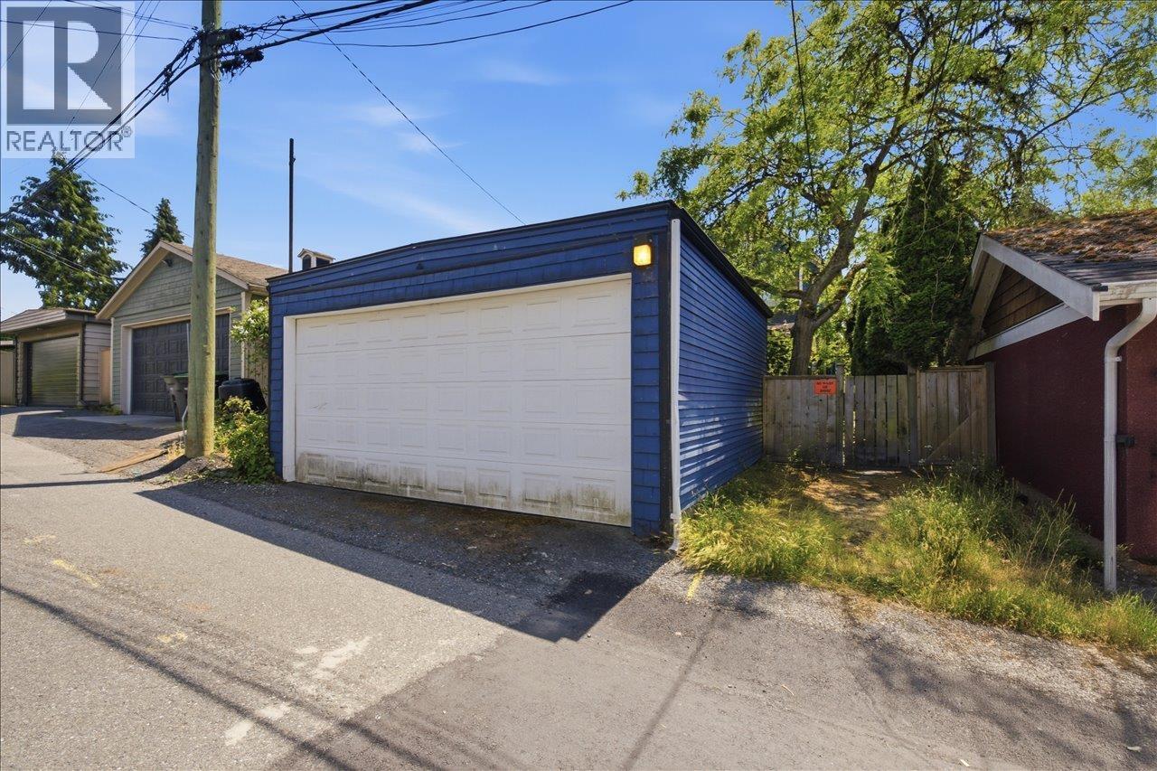 761 E 15th Avenue, Vancouver, British Columbia V5T 2R8 - Photo 25 - R3153155
