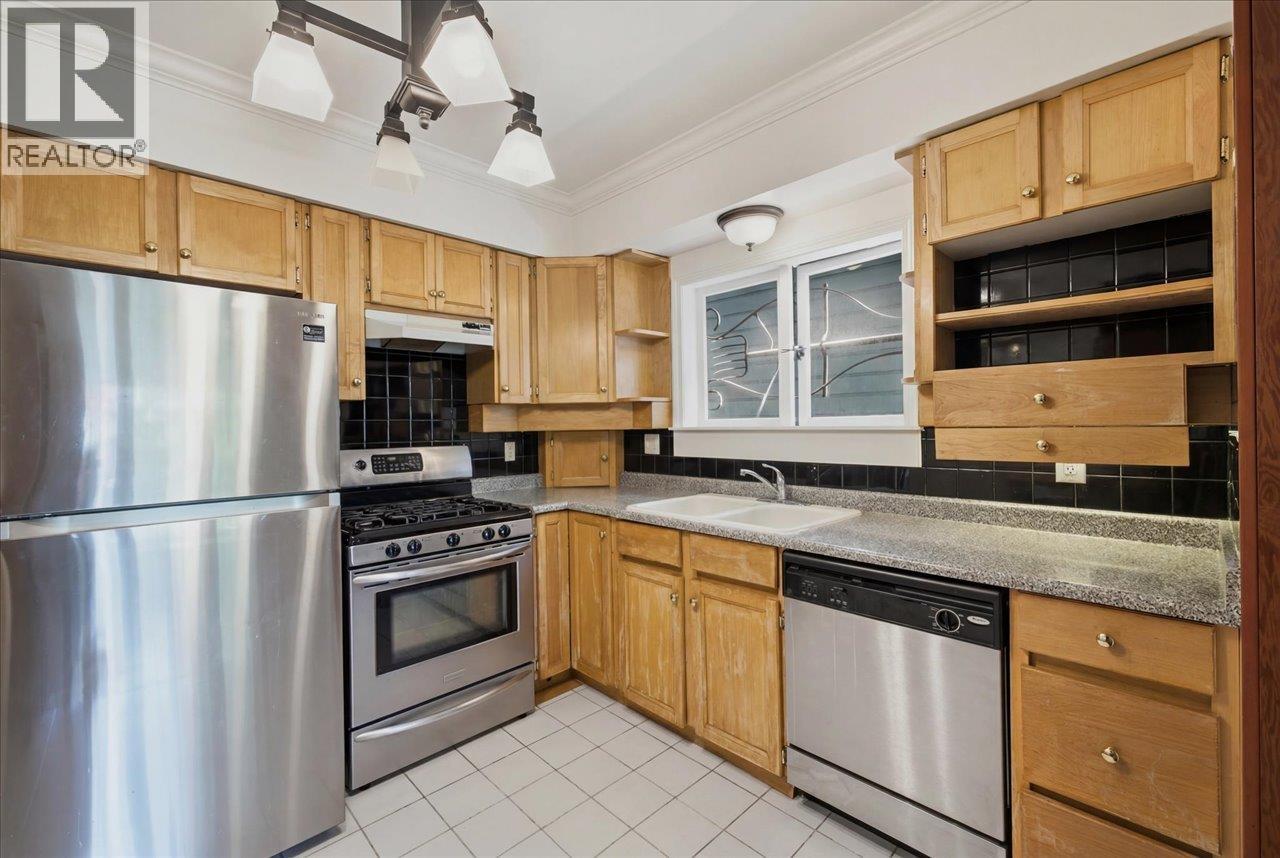 761 E 15th Avenue, Vancouver, British Columbia V5T 2R8 - Photo 9 - R3153155