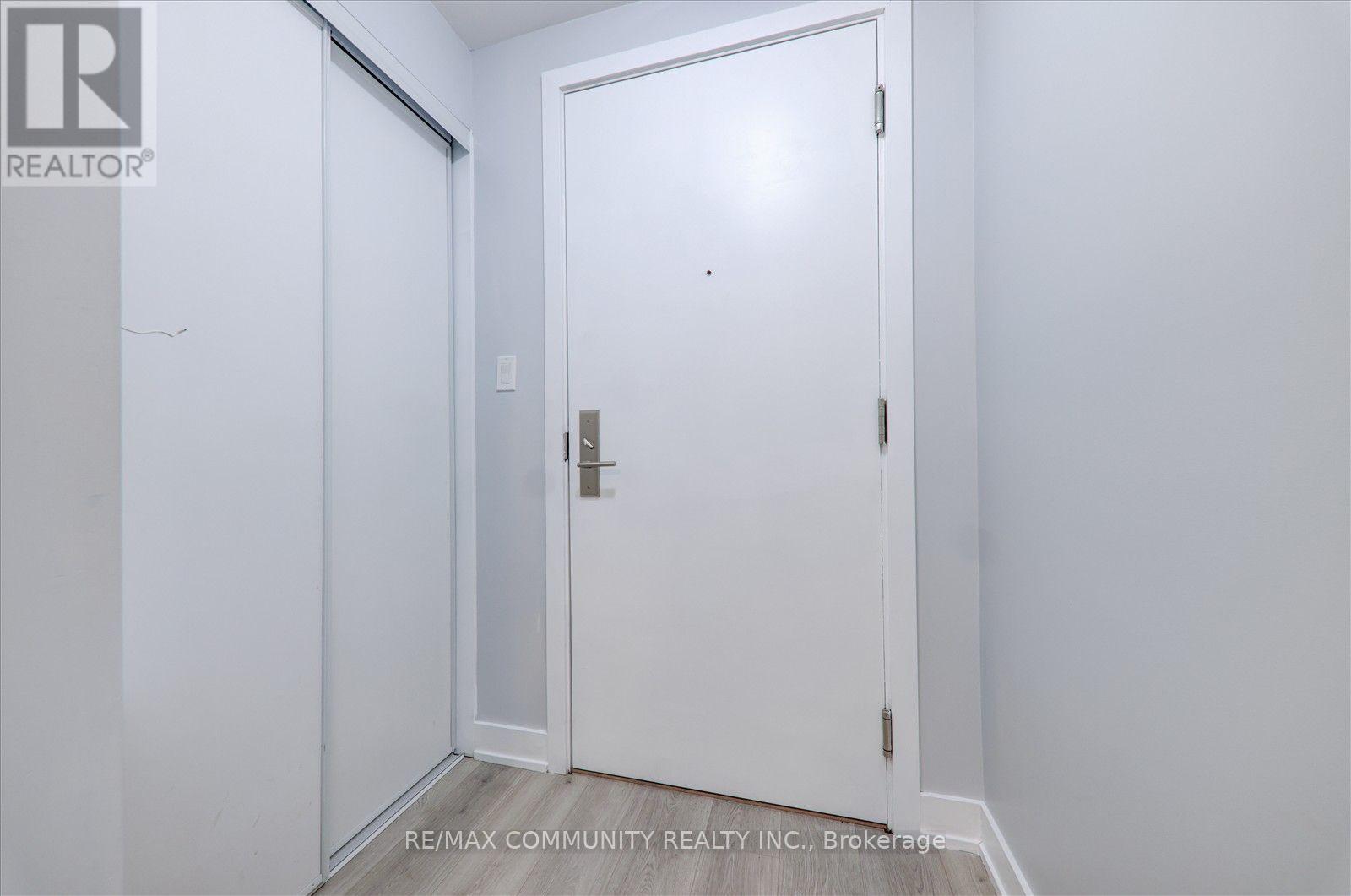 206 - 1709 Bur Oak Avenue, Markham (Wismer), Ontario  L6E 0V7 - Photo 6 - N13642574
