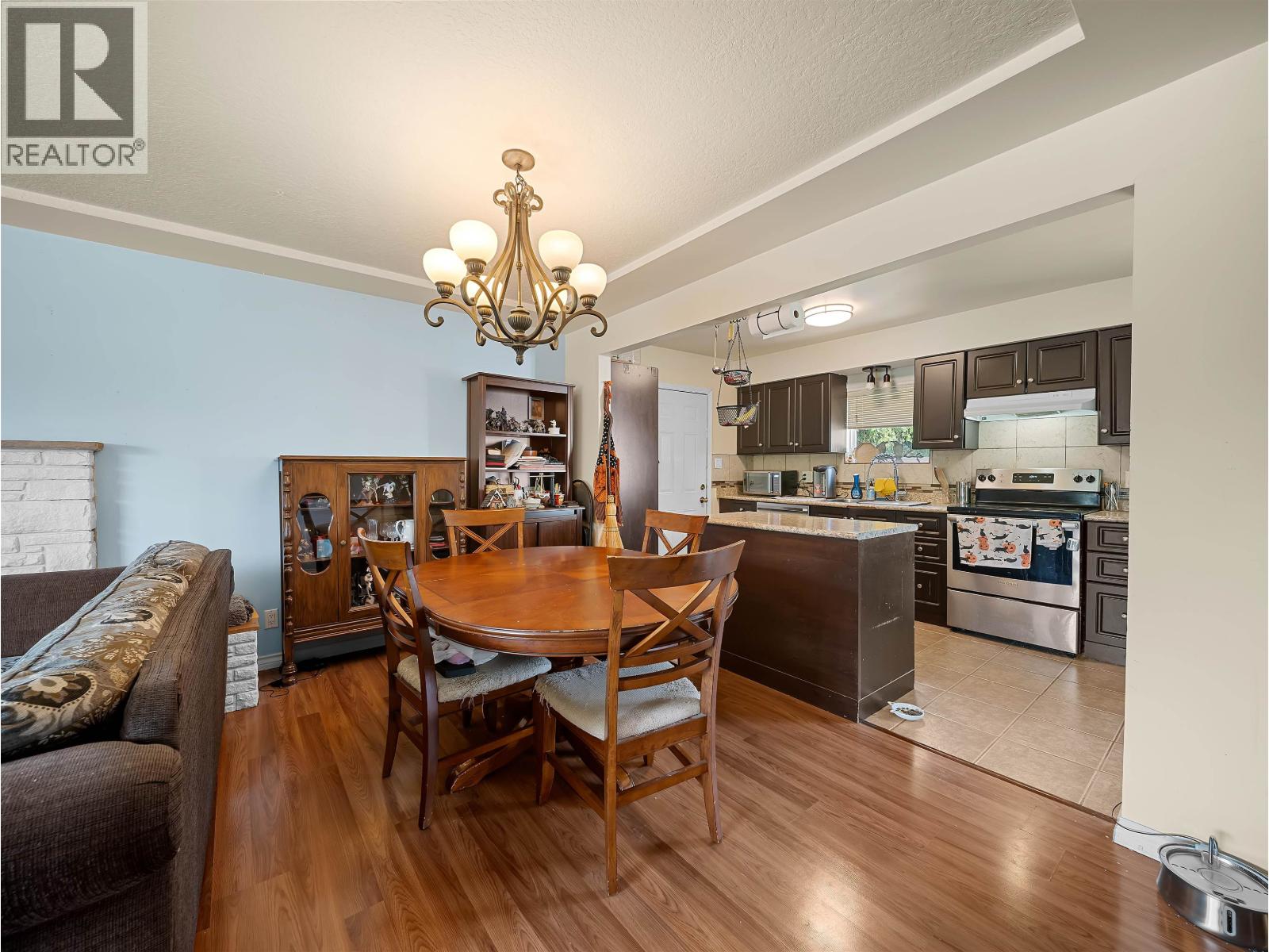 5987 Malvern Avenue, Burnaby, British Columbia  V5E 3E7 - Photo 5 - R3148541