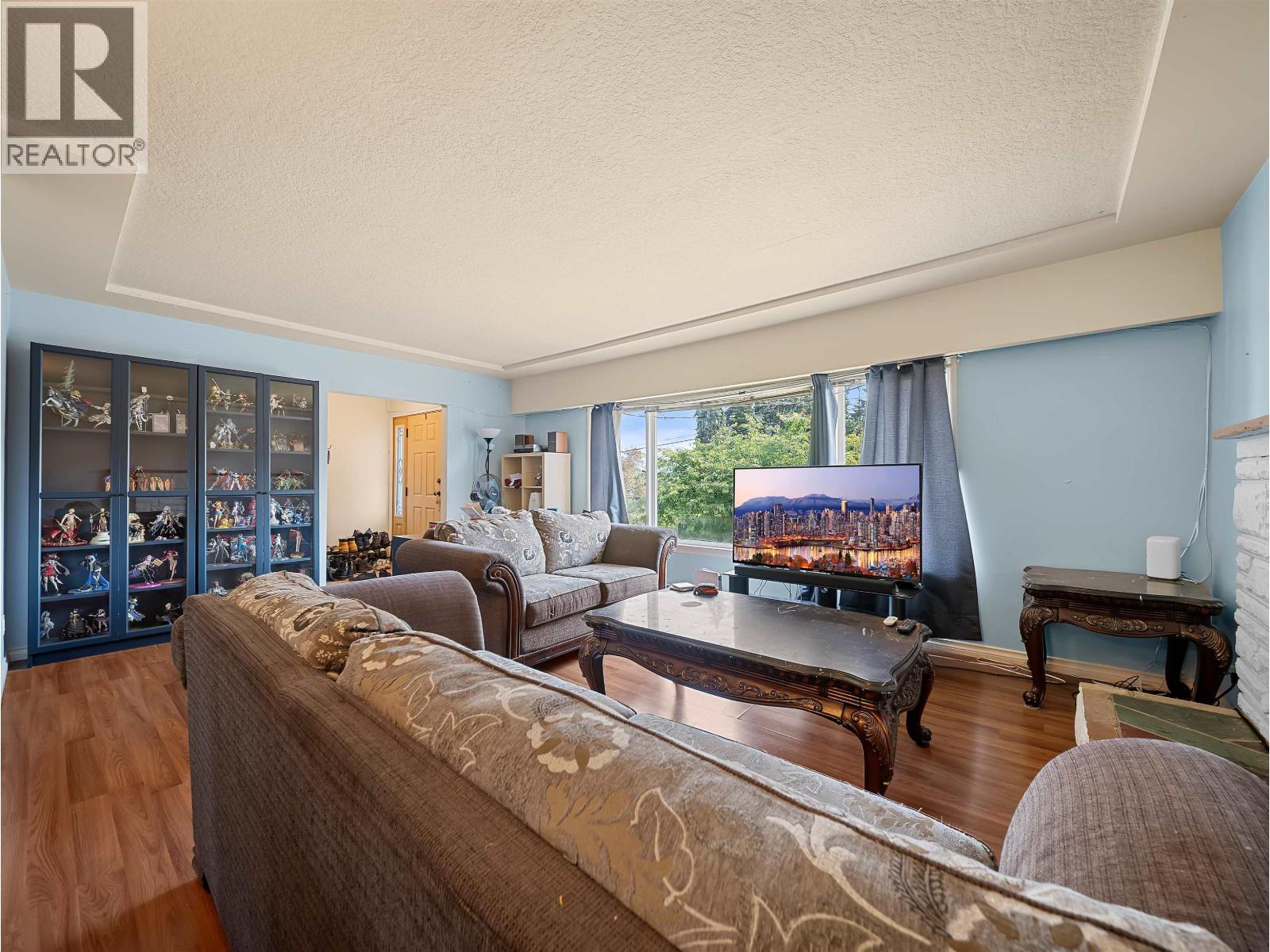5987 Malvern Avenue, Burnaby, British Columbia  V5E 3E7 - Photo 3 - R3148541