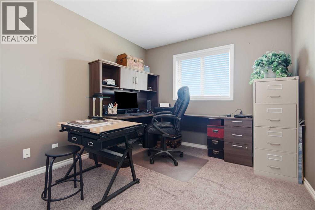 56 Heron Court, Penhold, Alberta  T4G 0G5 - Photo 18 - A2327483