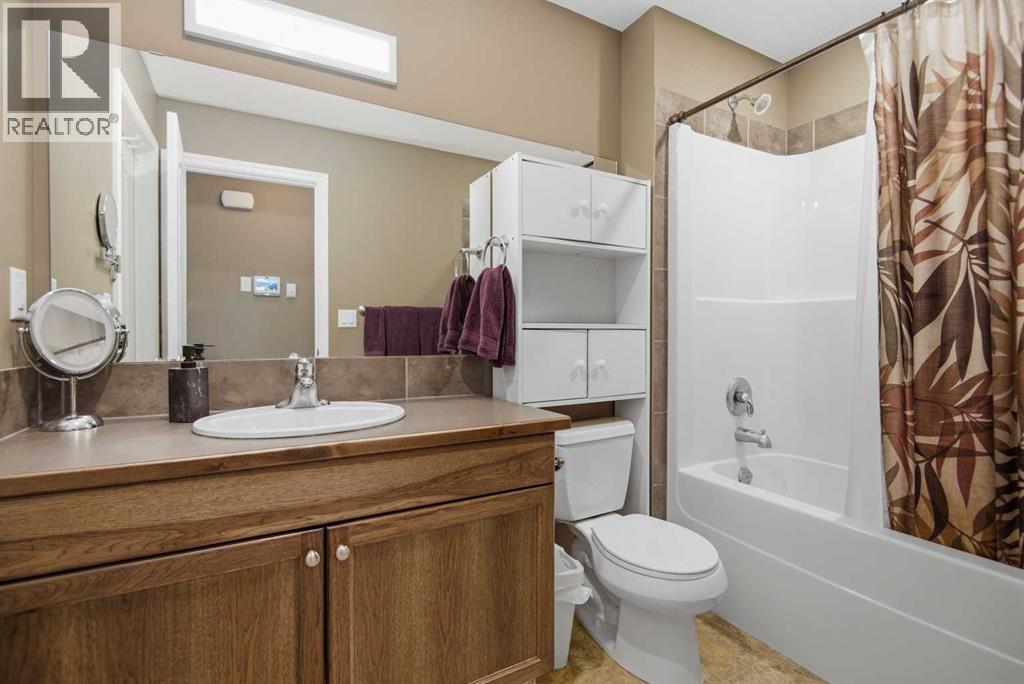 56 Heron Court, Penhold, Alberta  T4G 0G5 - Photo 16 - A2327483