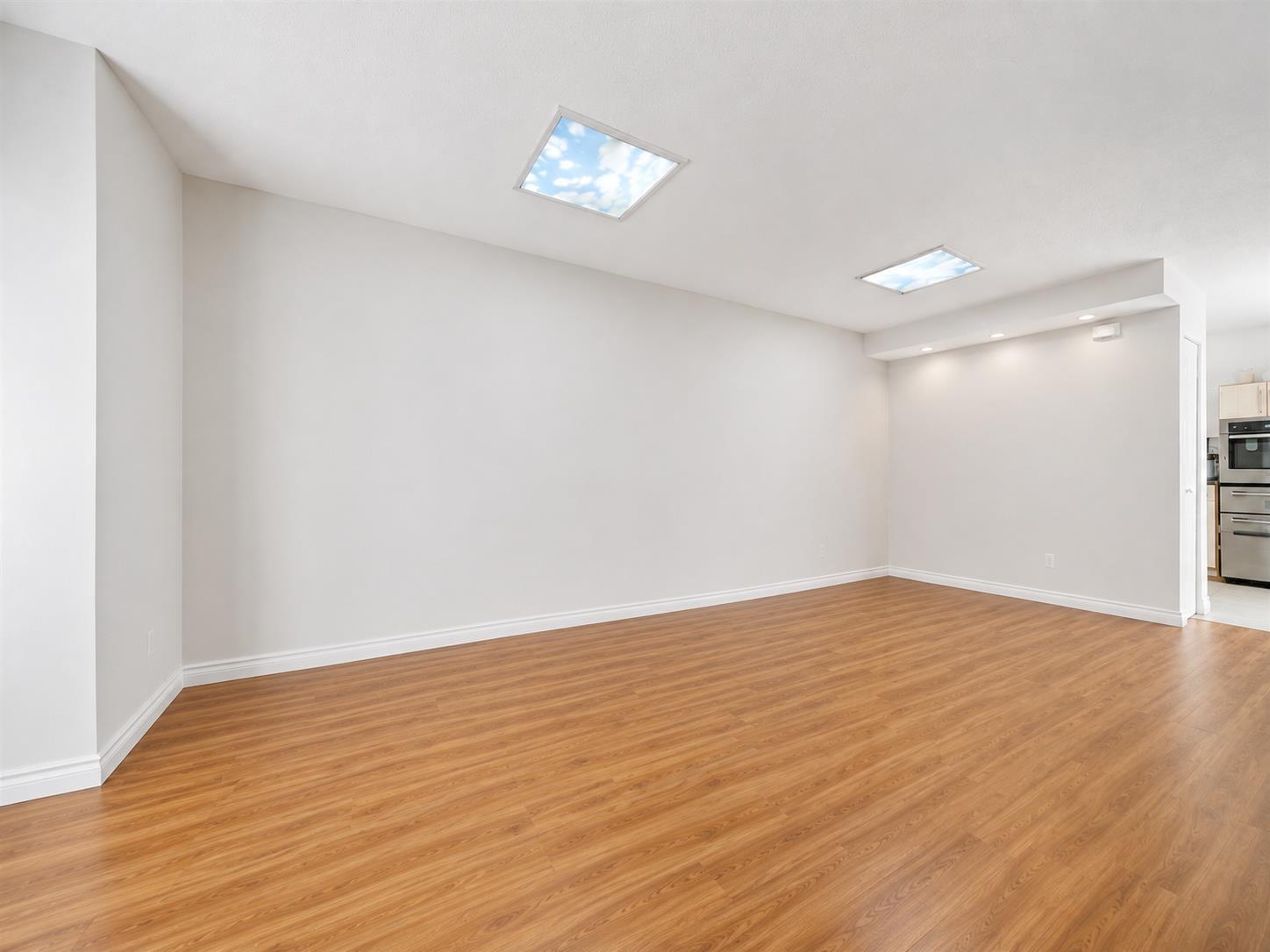 15 14855 100 Avenue, Surrey, British Columbia  V3R 2W1 - Photo 4 - R3151593