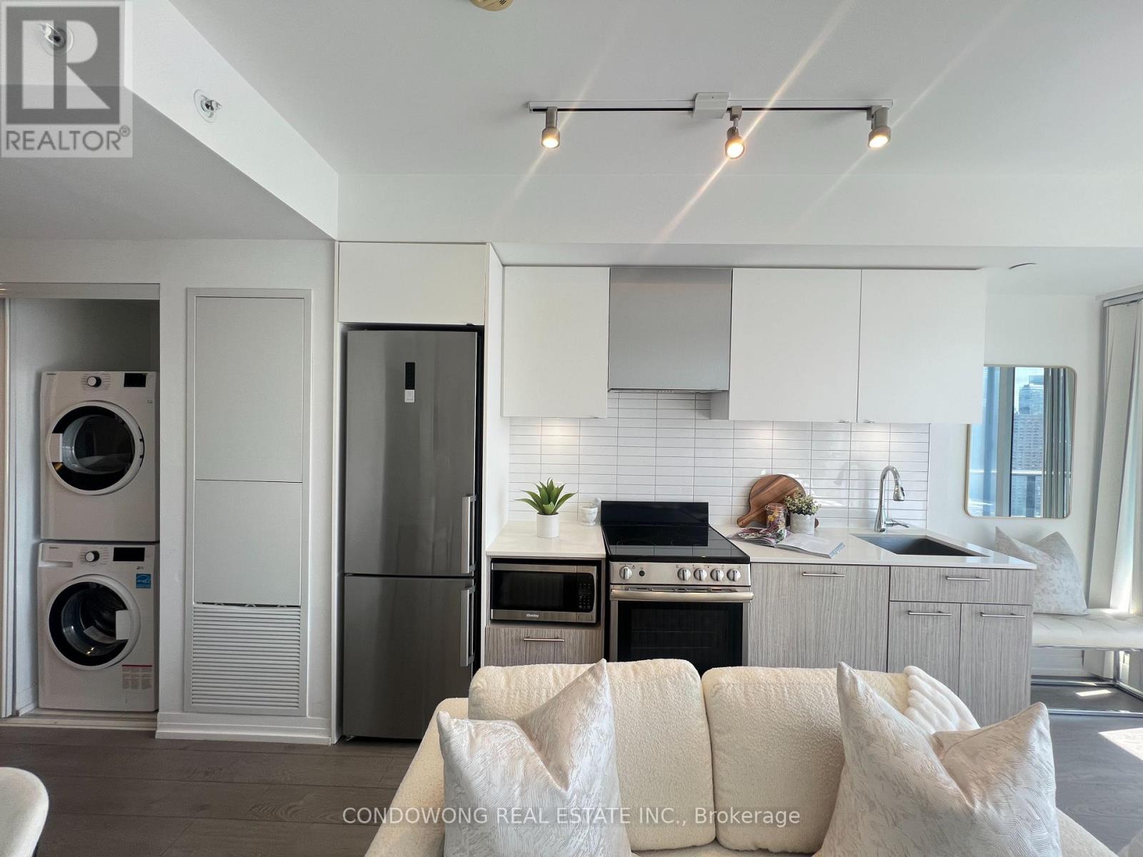 3007 - 251 Jarvis Street, Toronto, Ontario  M5B 0C3 - Photo 4 - C13614864