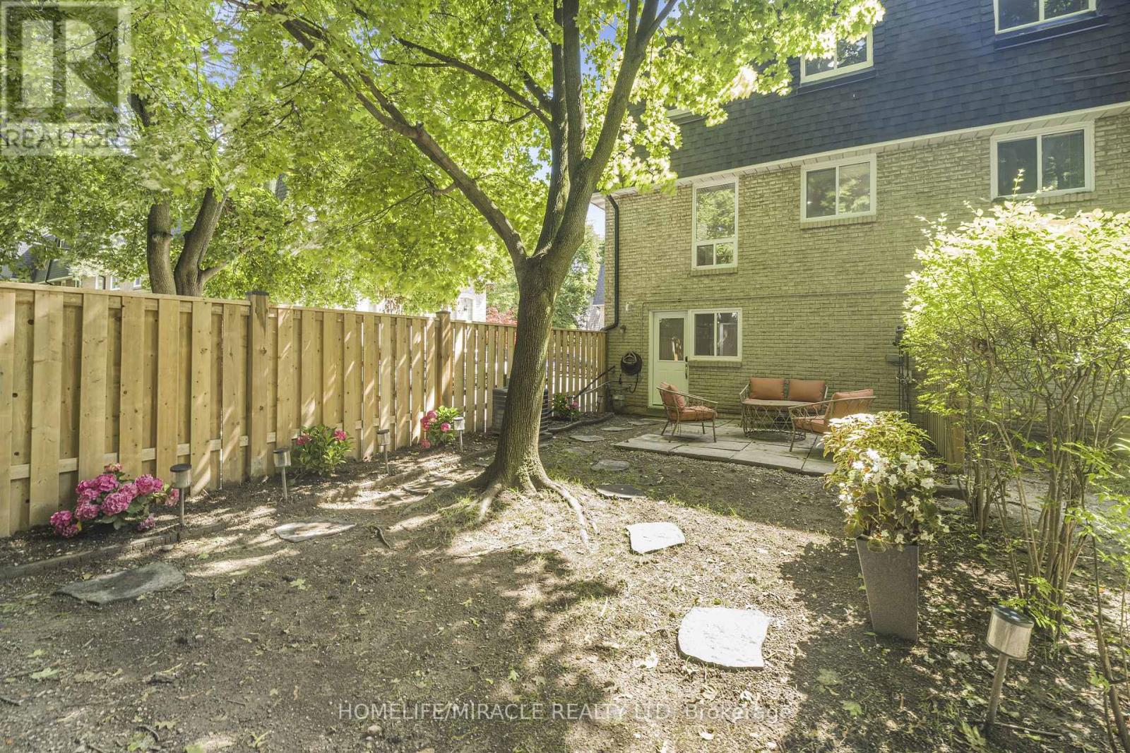 51 - 210 Royal Orchard Boulevard, Markham, Ontario  L3T 3E7 - Photo 46 - N13642522