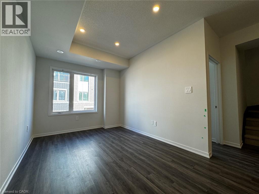 31 Honeycrisp Crescent Unit# 63, Vaughan, Ontario  L4K 0N6 - Photo 5 - 40850576