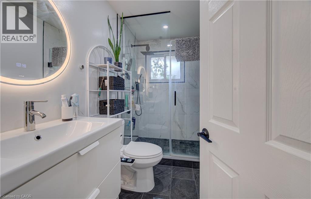 259 Village Road, Kitchener, Ontario  N2M 4L3 - Photo 15 - 40853361