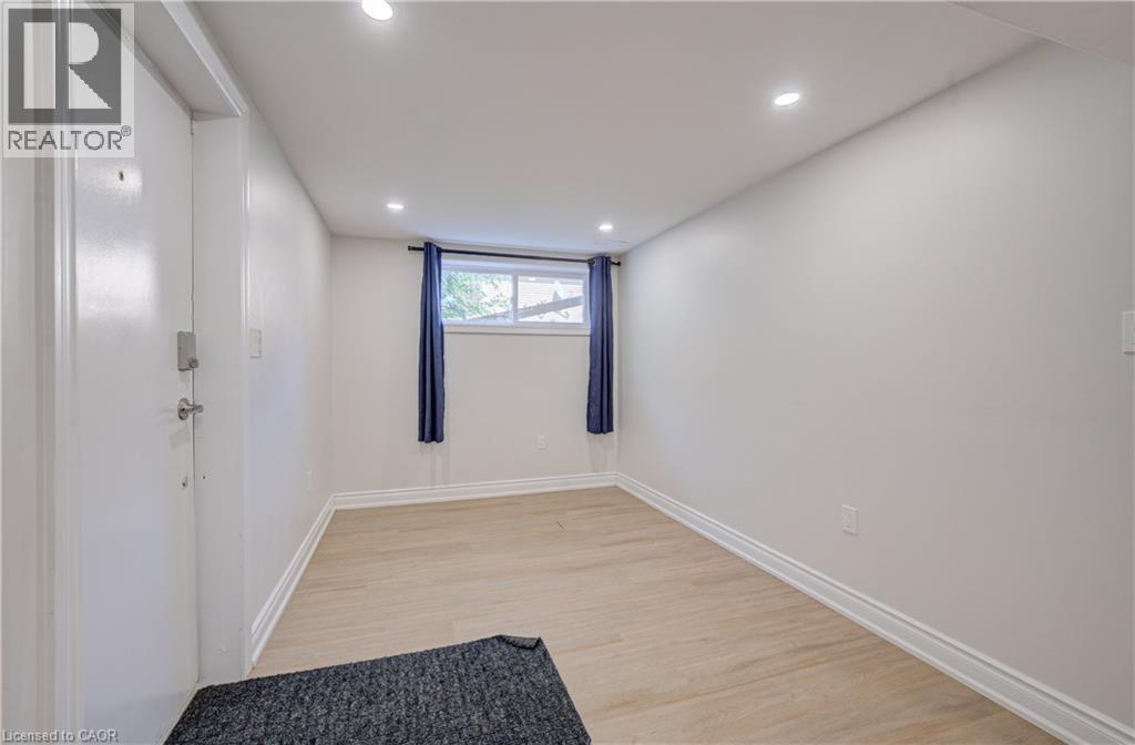 259 Village Road, Kitchener, Ontario  N2M 4L3 - Photo 21 - 40853361