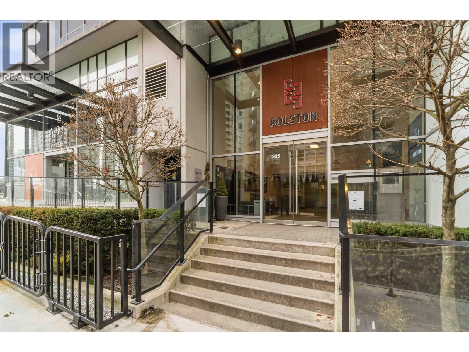 2303 1325 Rolston Street, Vancouver, British Columbia  V6Z 1M7 - Photo 2 - R3153143