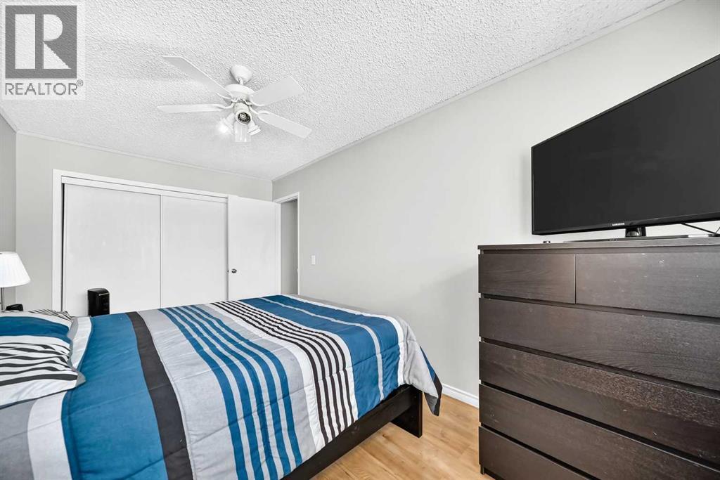 33, 175 Manora Place, Calgary, Alberta  T2A 4P6 - Photo 16 - A2335022