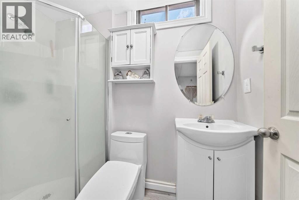 33, 175 Manora Place, Calgary, Alberta  T2A 4P6 - Photo 25 - A2335022