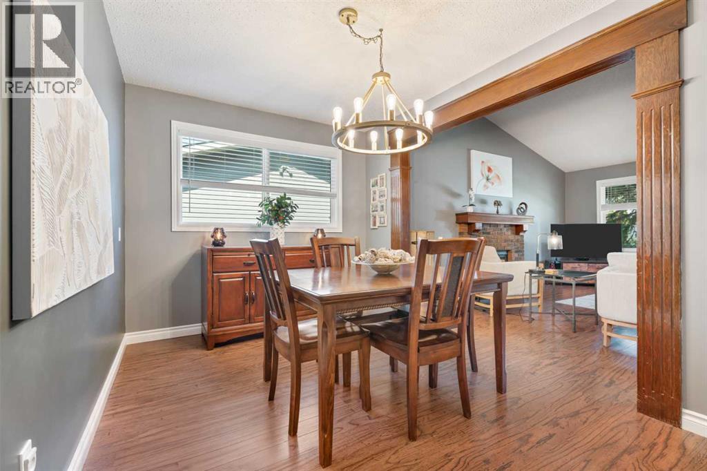 49 Lock Crescent, Okotoks, Alberta  T1S 1E8 - Photo 5 - A2313442