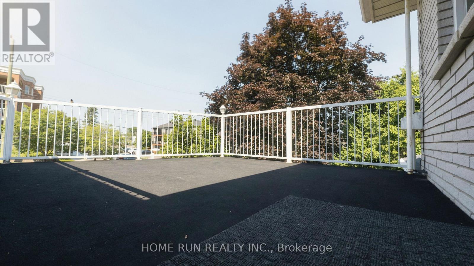 1939 St. Joseph Boulevard, Ottawa, Ontario K1C 2E2 - Photo 2 - X13642608