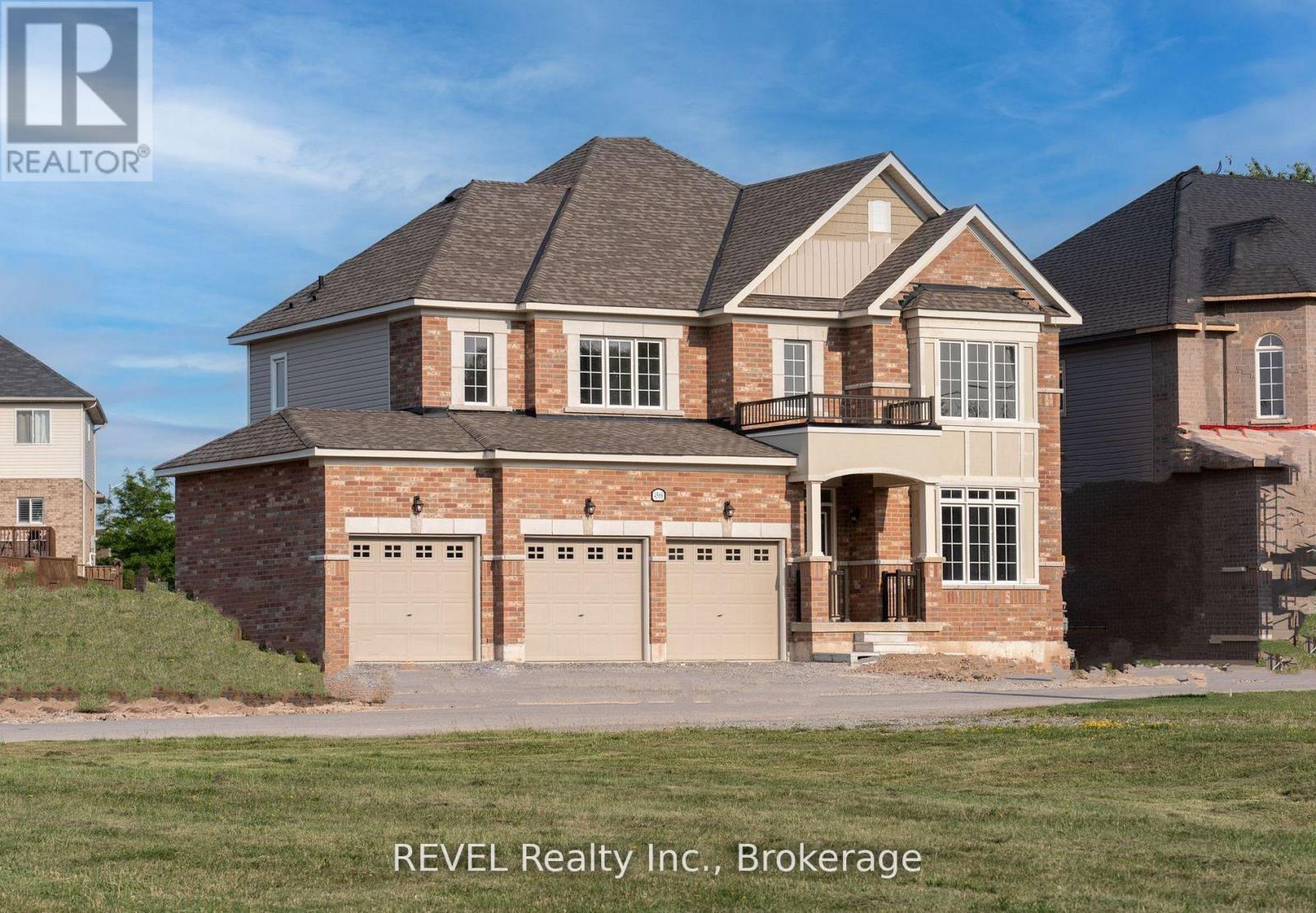 4568 LYONS PARKWAY, Niagara Falls, Ontario