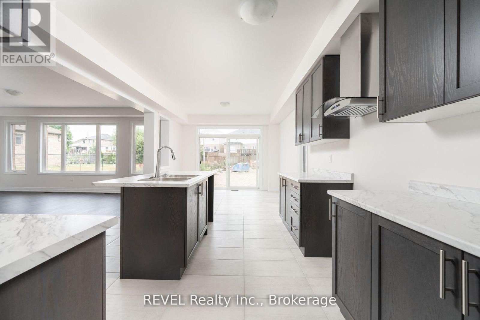 4568 Lyons Parkway, Niagara Falls, Ontario  L2E 6S6 - Photo 13 - X13642636