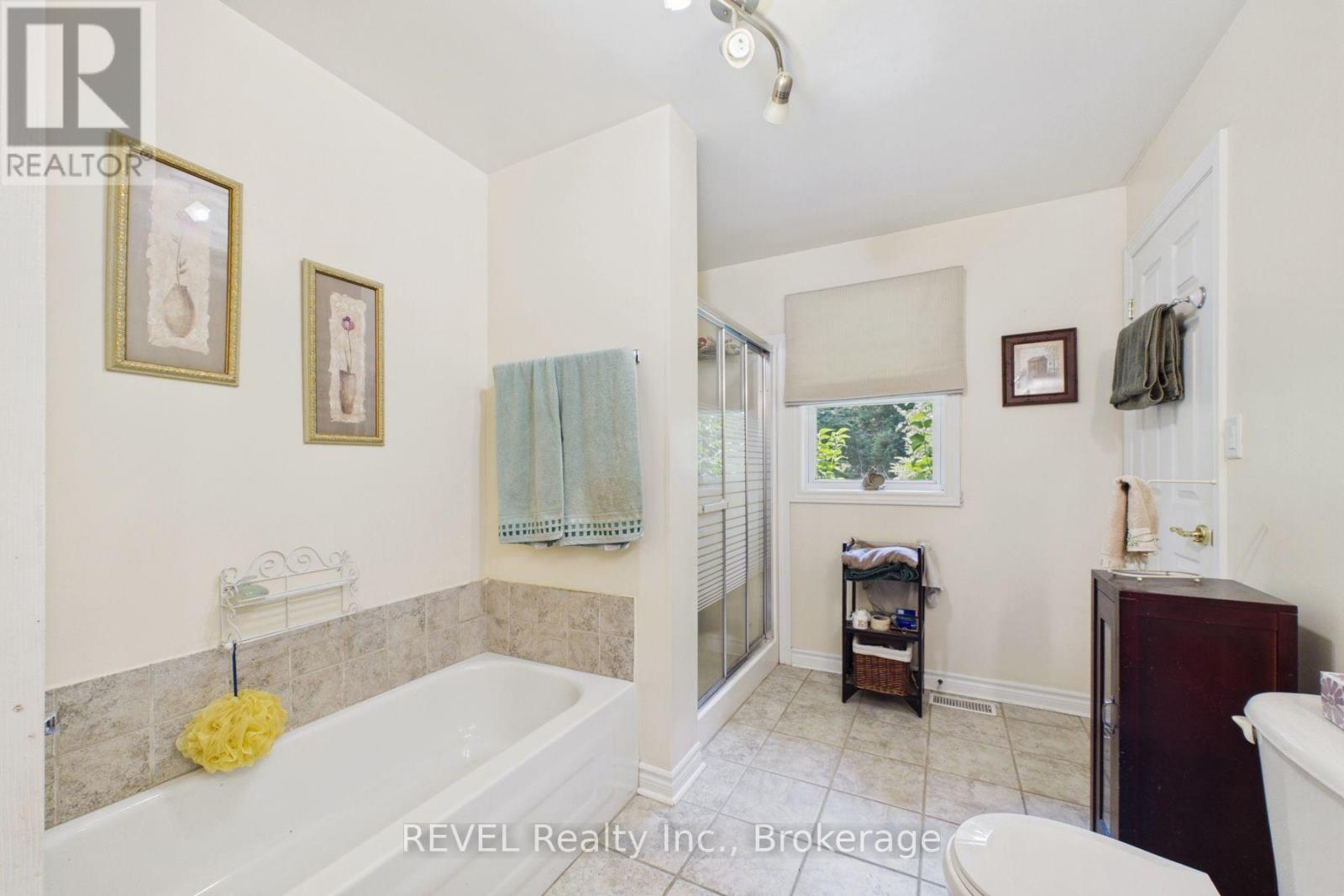 52 Orr Road, Huntsville, Ontario  P0B 1M0 - Photo 16 - X13642656