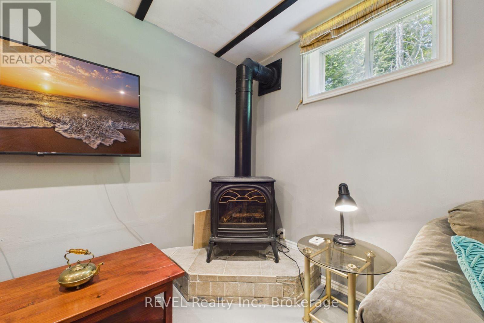 52 Orr Road, Huntsville, Ontario  P0B 1M0 - Photo 22 - X13642656