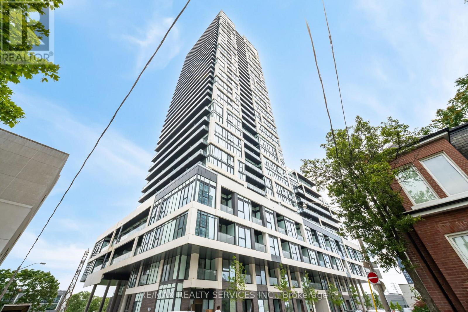 2208 - 5 DEFRIES STREET, Toronto, Ontario
