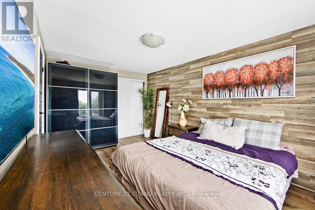 22 Whiteleas Avenue, Toronto, Ontario  M1B 1W7 - Photo 16 - E13642628