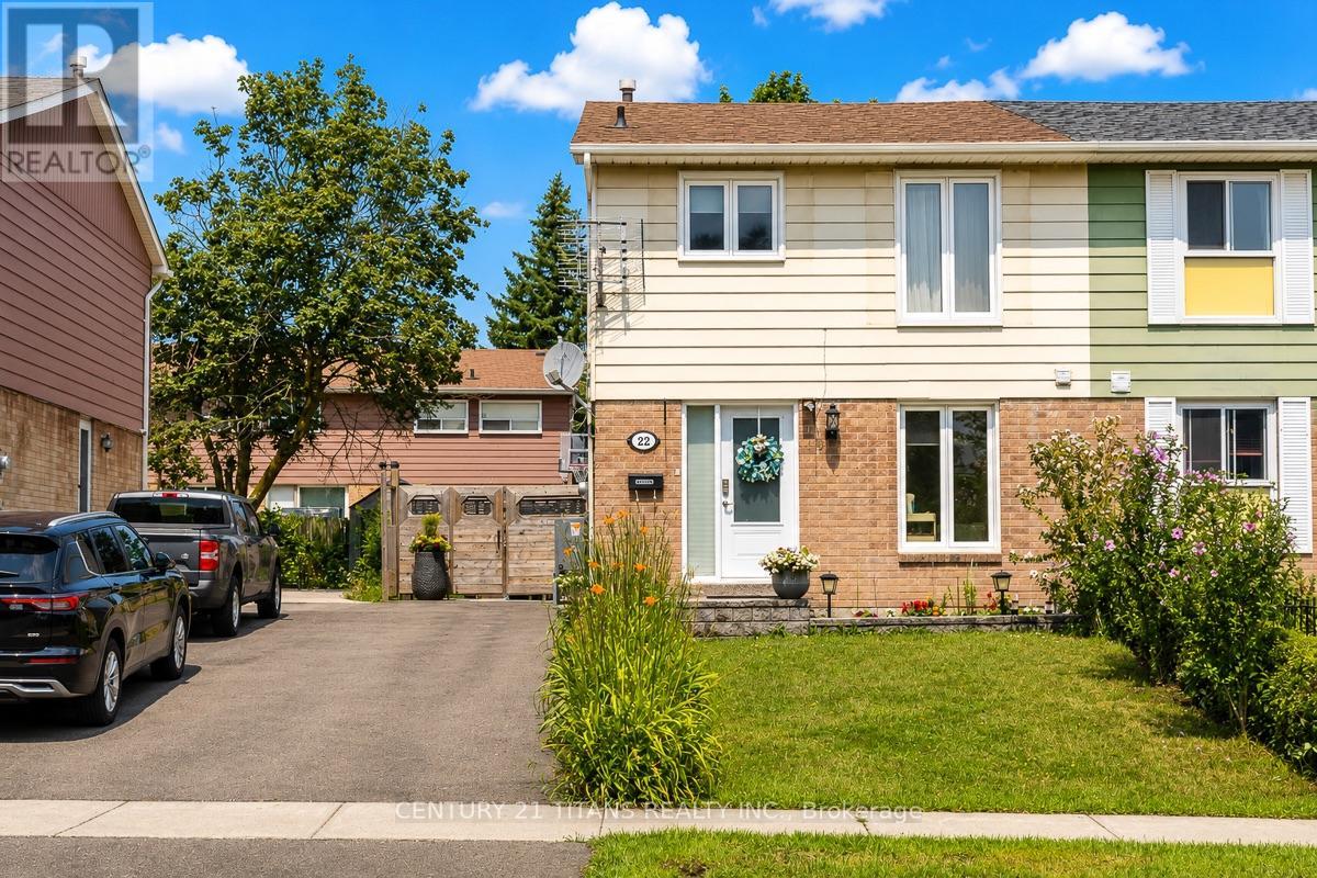 22 Whiteleas Avenue, Toronto, Ontario  M1B 1W7 - Photo 2 - E13642628