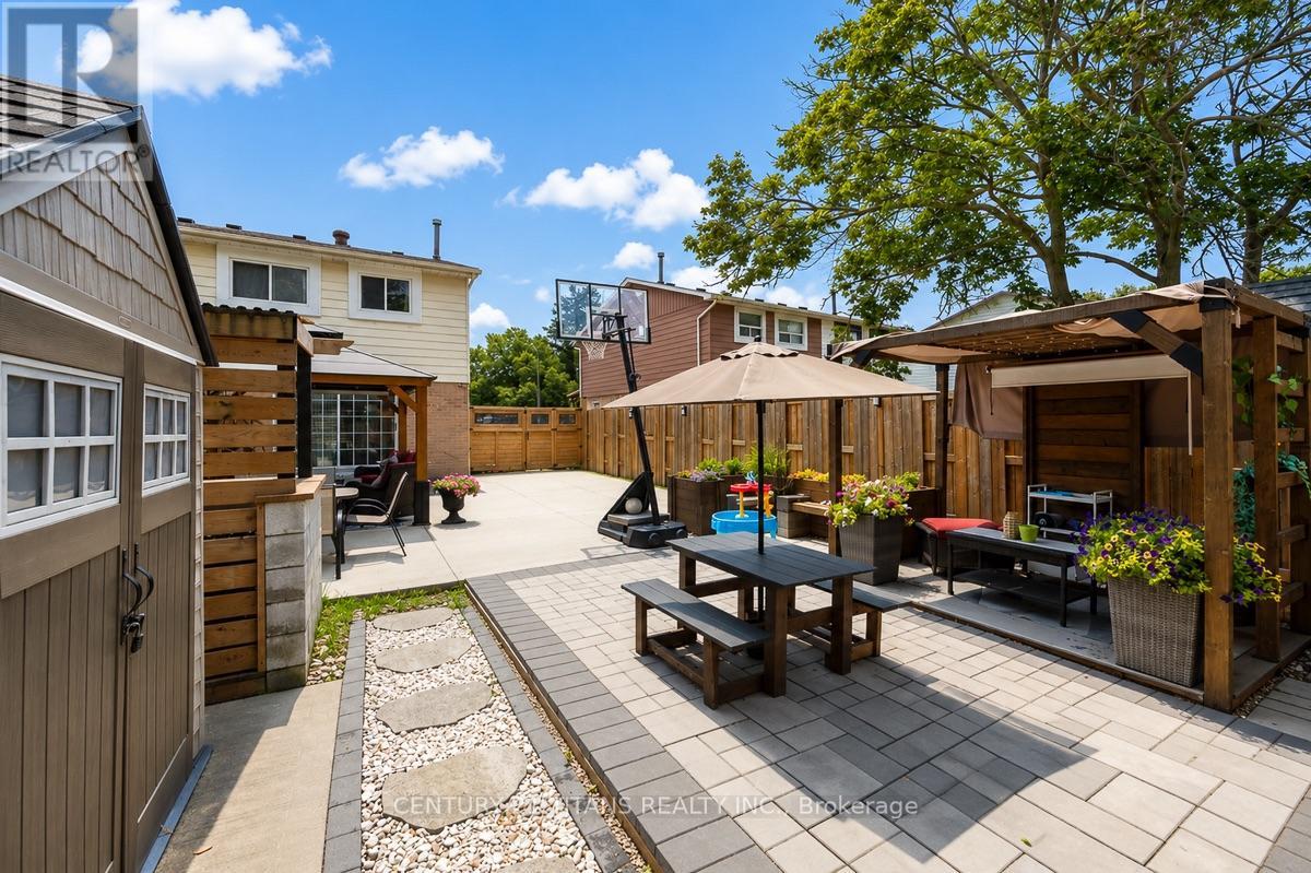 22 Whiteleas Avenue, Toronto, Ontario  M1B 1W7 - Photo 30 - E13642628