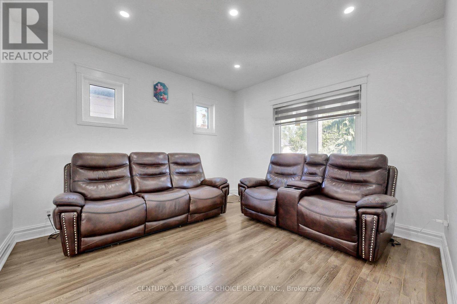 419 Adelaide Avenue W, Oshawa, Ontario  L1J 2R9 - Photo 6 - E13642646