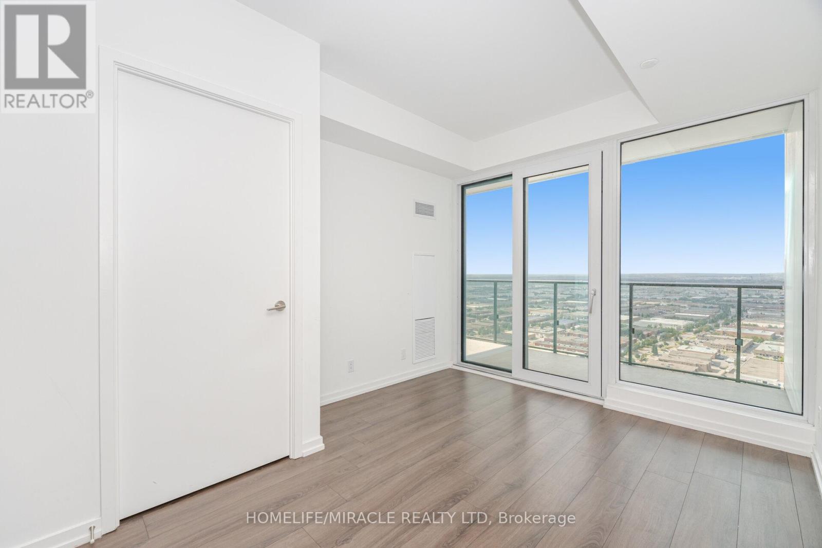 3907 - 7890 Jane Street, Vaughan, Ontario  L4K 0K9 - Photo 13 - N13642602
