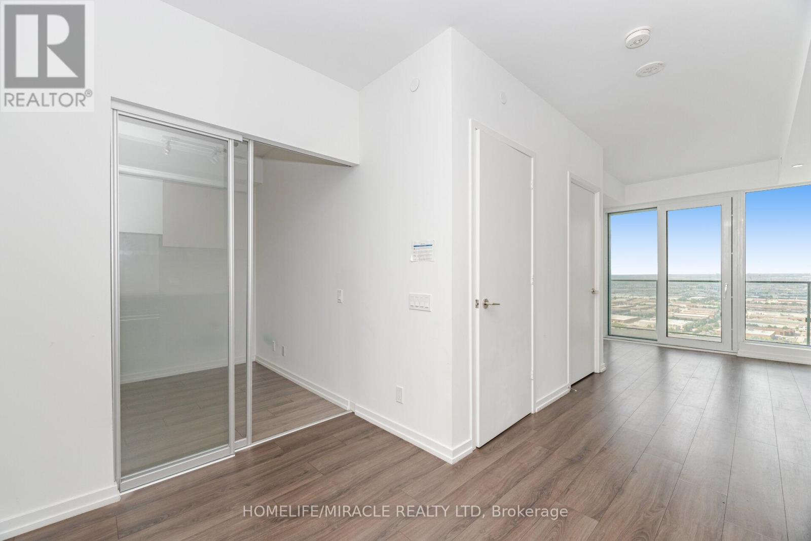 3907 - 7890 Jane Street, Vaughan, Ontario  L4K 0K9 - Photo 8 - N13642602