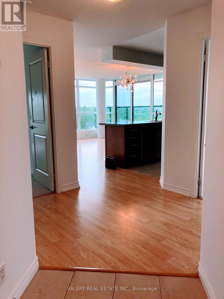 907 - 18 Harding Boulevard, Richmond Hill, Ontario  L4C 0T3 - Photo 9 - N13642606
