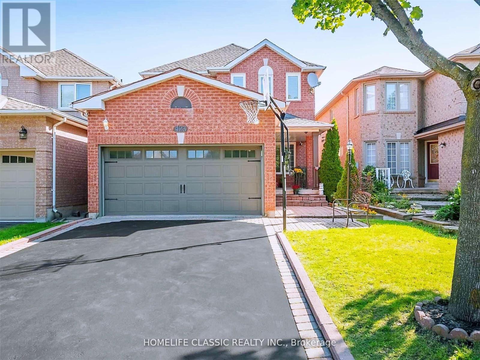 LOWER - 423 FLANAGAN COURT, Newmarket, Ontario