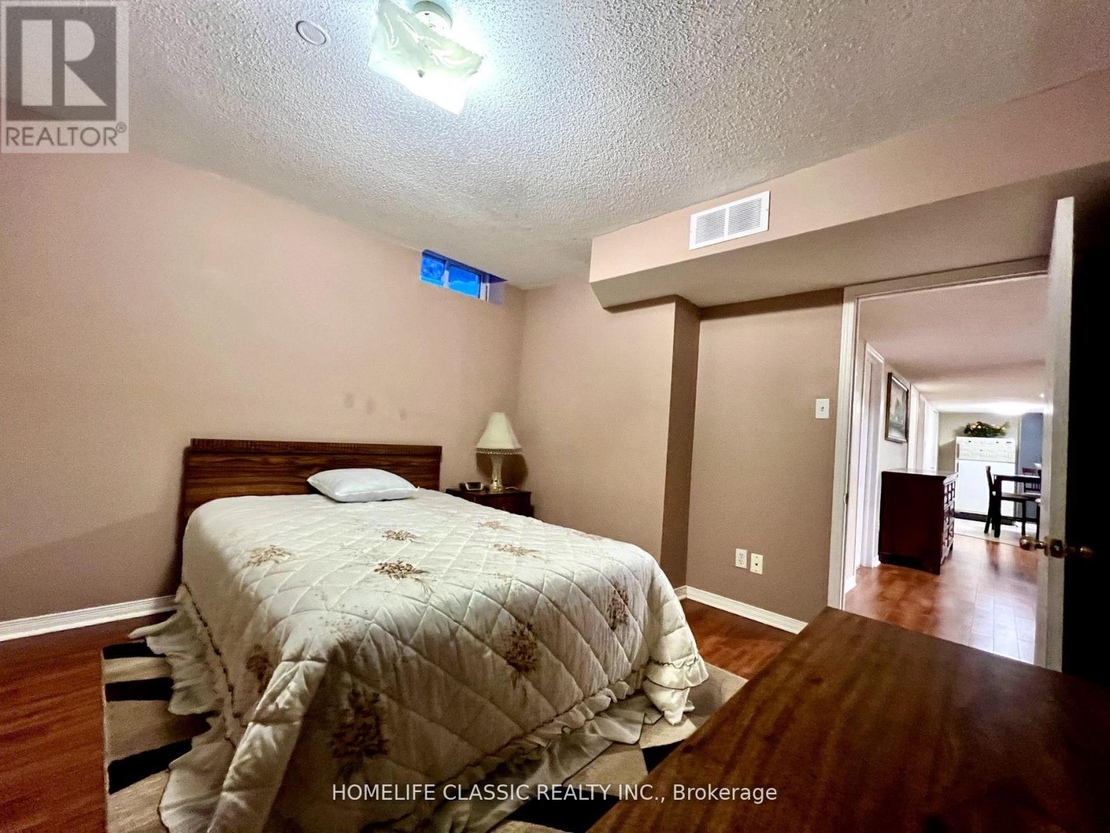 Lower - 423 Flanagan Court, Newmarket, Ontario  L3X 2G1 - Photo 11 - N13642664