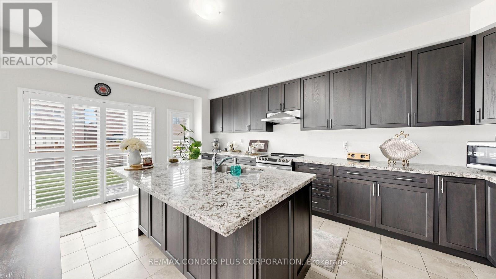 951 Larter Street, Innisfil, Ontario  L9S 0N4 - Photo 18 - N13642670