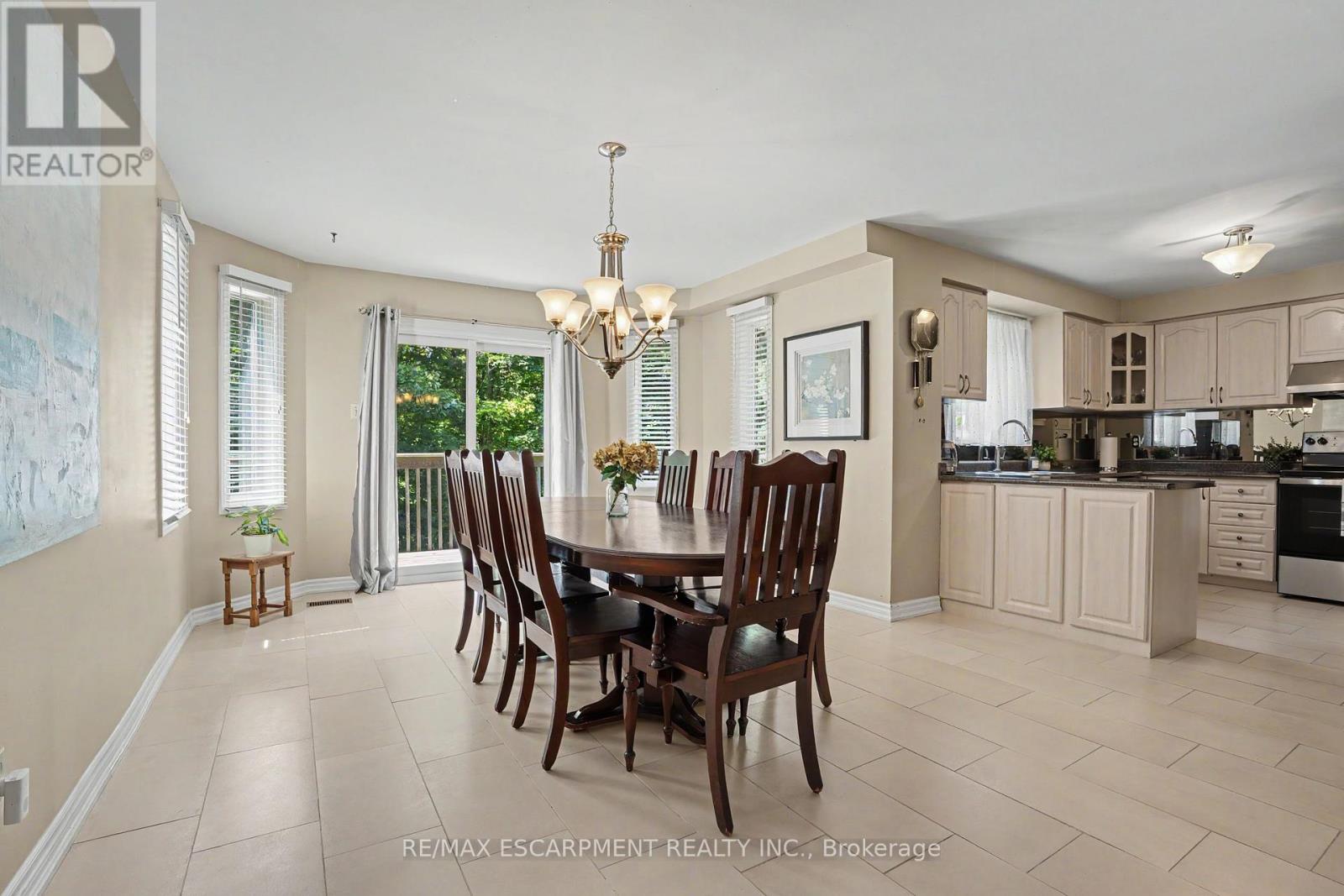 5172 Hidden Valley Court, Mississauga, Ontario  L5M 3P1 - Photo 11 - W13642600