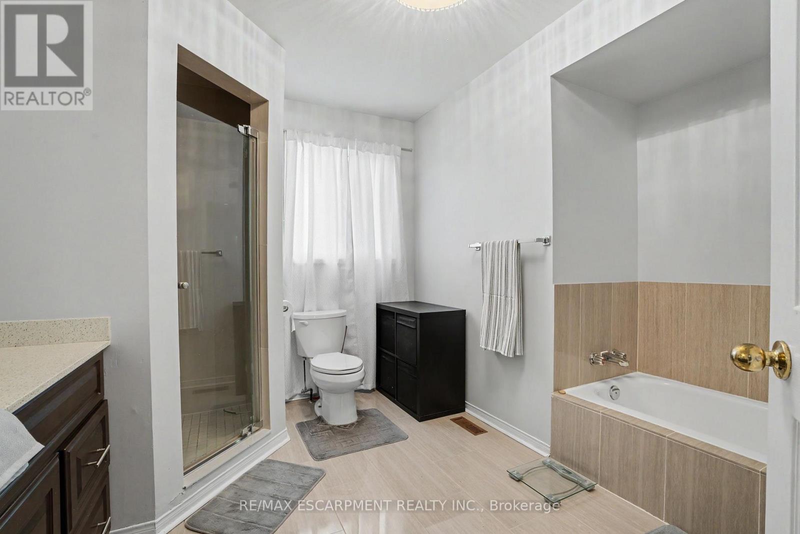 5172 Hidden Valley Court, Mississauga, Ontario  L5M 3P1 - Photo 23 - W13642600