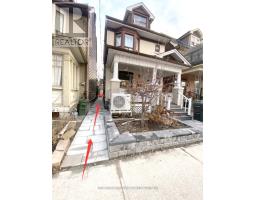 ROOM 103 - 81 HALLAM STREET, Toronto, Ontario