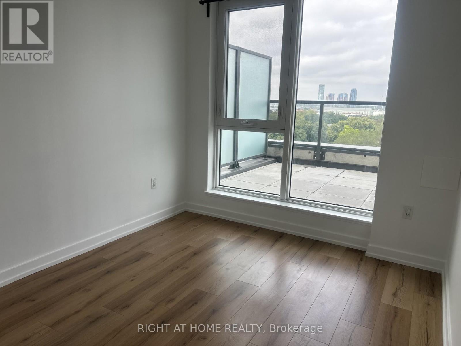 704 - 1195 The Queensway, Toronto (Islington-City Centre West), Ontario  M8Z 0H1 - Photo 12 - W13642616