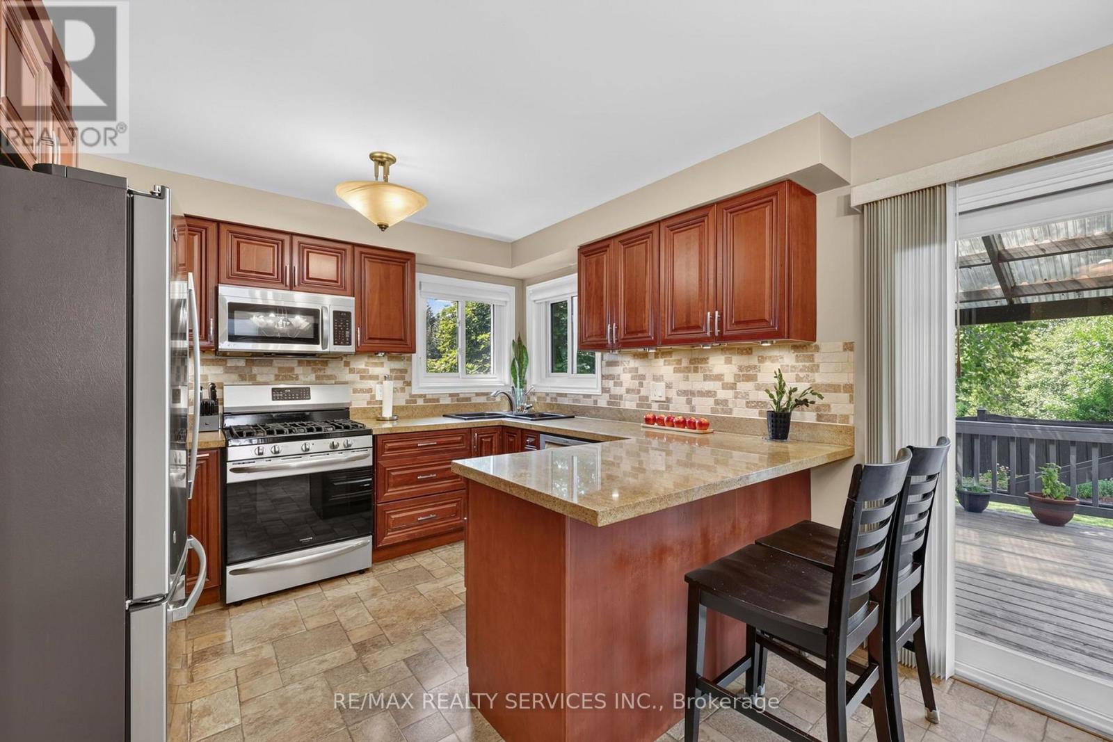 1 Plummer Road, Caledon, Ontario  L7E 1V1 - Photo 13 - W13642622
