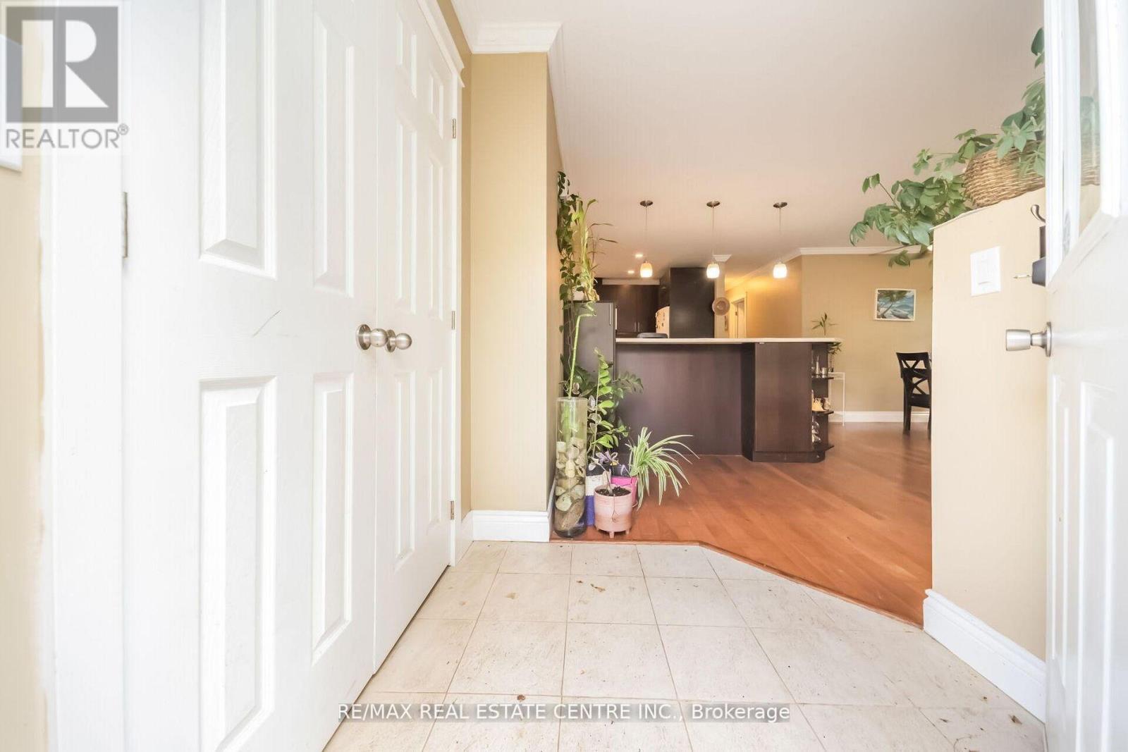 126 Culham Street, Oakville, Ontario  L6H 1G5 - Photo 6 - W13642630