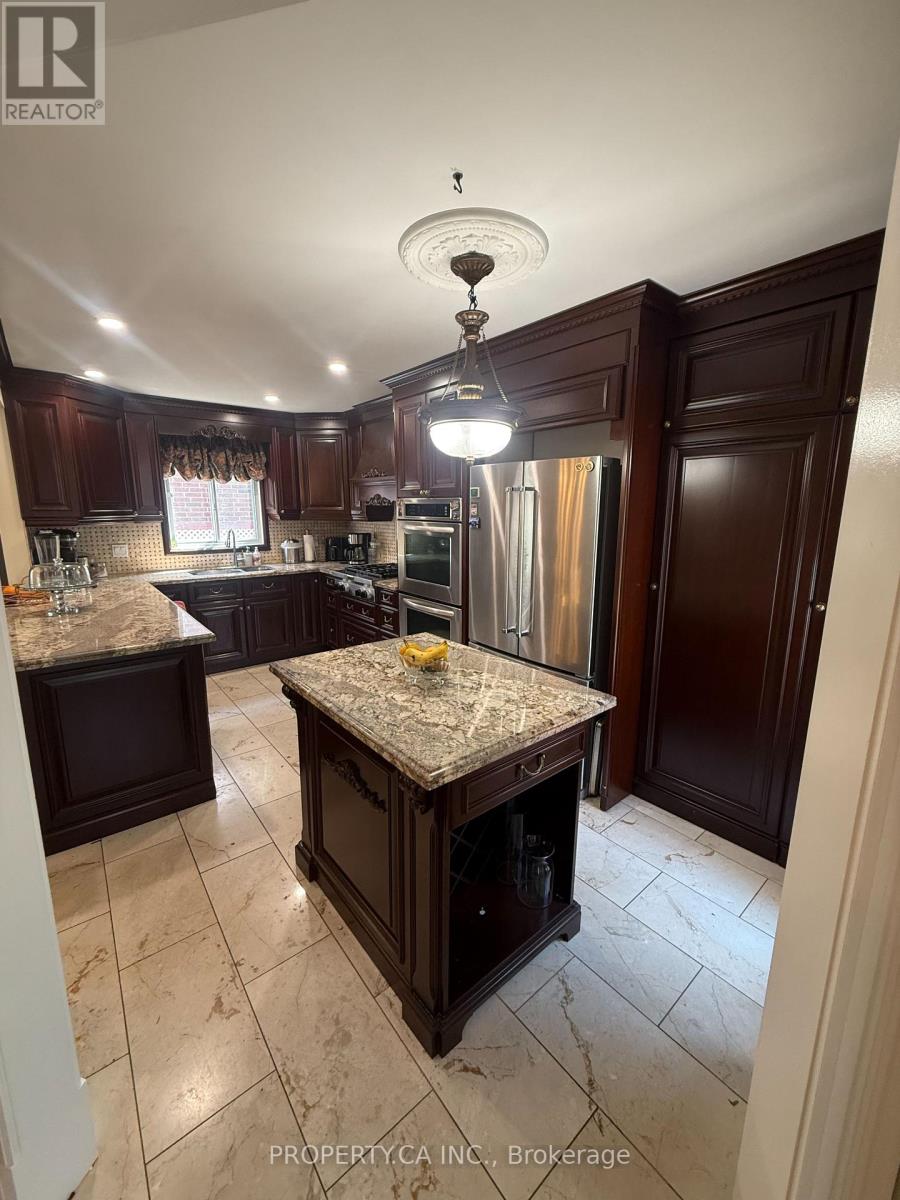 #room 2 - 4099 Fieldgate Drive, Mississauga (Rathwood), Ontario  L4W 2C6 - Photo 4 - W13642640