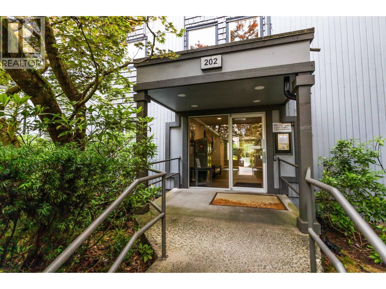 239 202 Westhill Place, Port Moody, British Columbia  V3H 1V2 - Photo 5 - R3153065