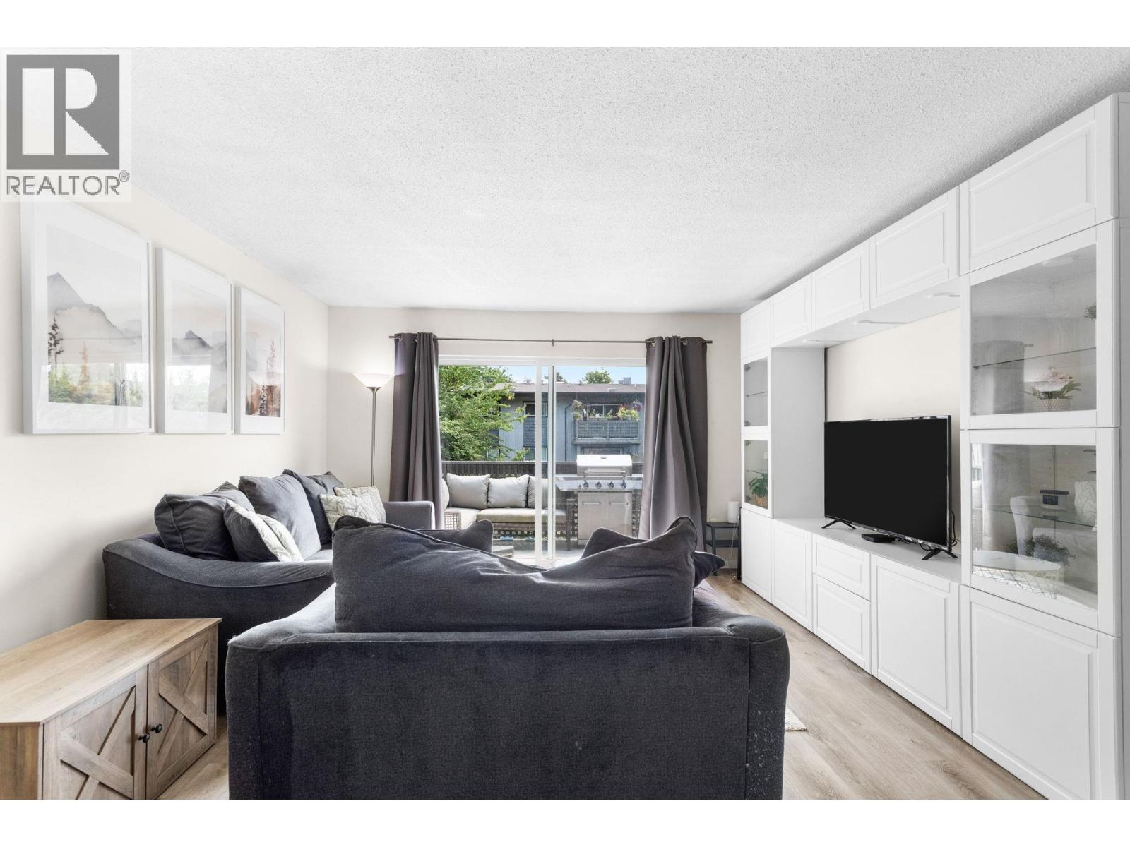239 202 WESTHILL PLACE, Port Moody, British Columbia