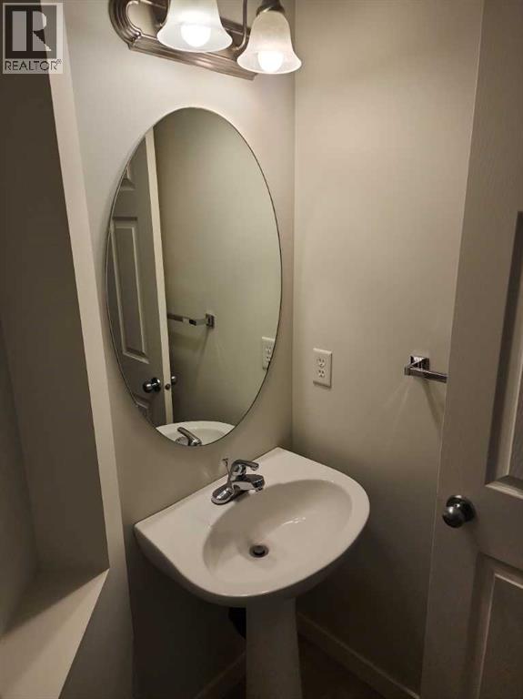 15 Tuscany Reserve Bay NW, Calgary, Alberta  T3L 0A9 - Photo 38 - A2334423
