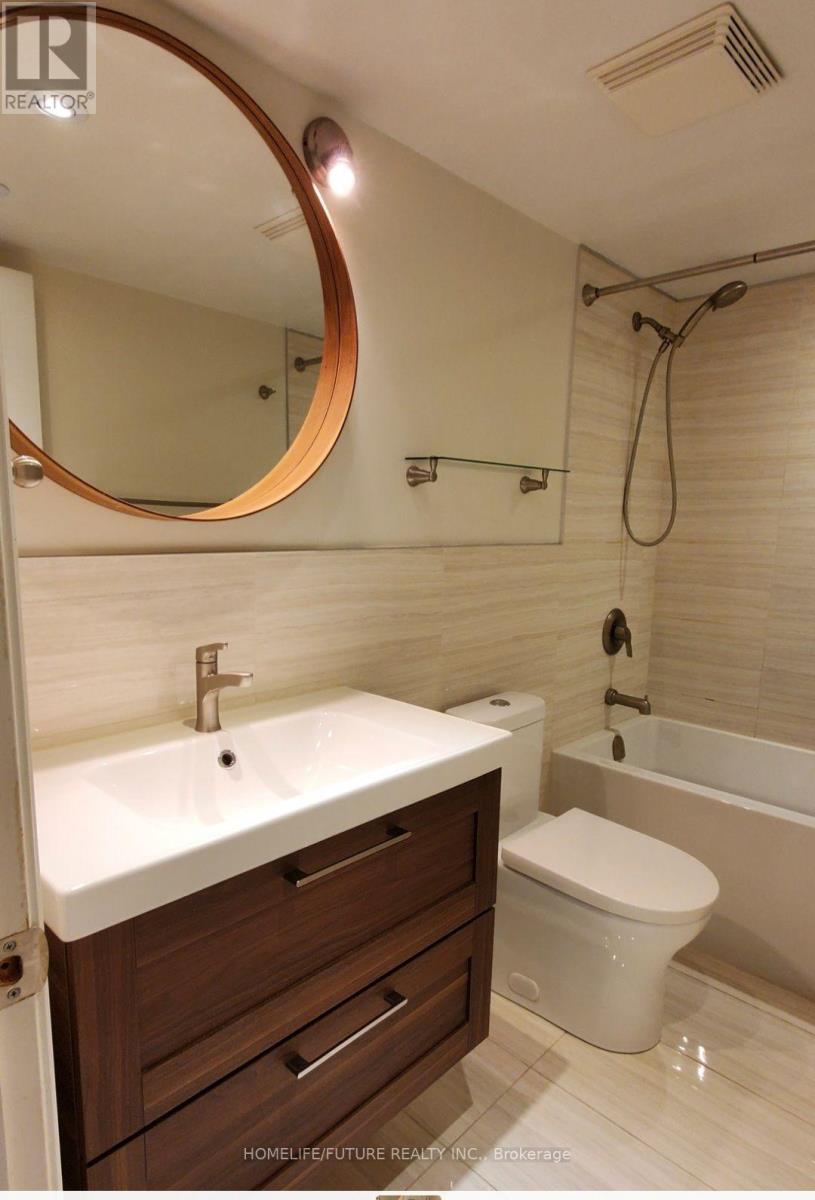 1109 - 19 Grand Trunk Crescent, Toronto, Ontario  M5J 3A3 - Photo 24 - C13642190