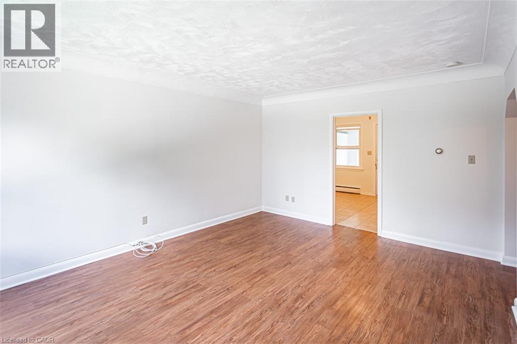 718 Ross Street Unit# 2, Burlington, Ontario  L7S 1S2 - Photo 4 - 40853425